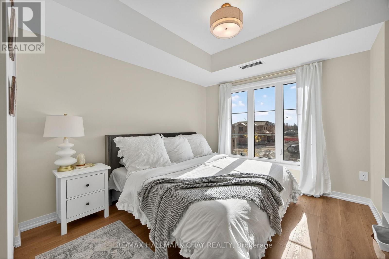 203 - 15 Kneeshaw Drive, Barrie (Innis-Shore), Ontario  L9J 0J8 - Photo 12 - S12505294