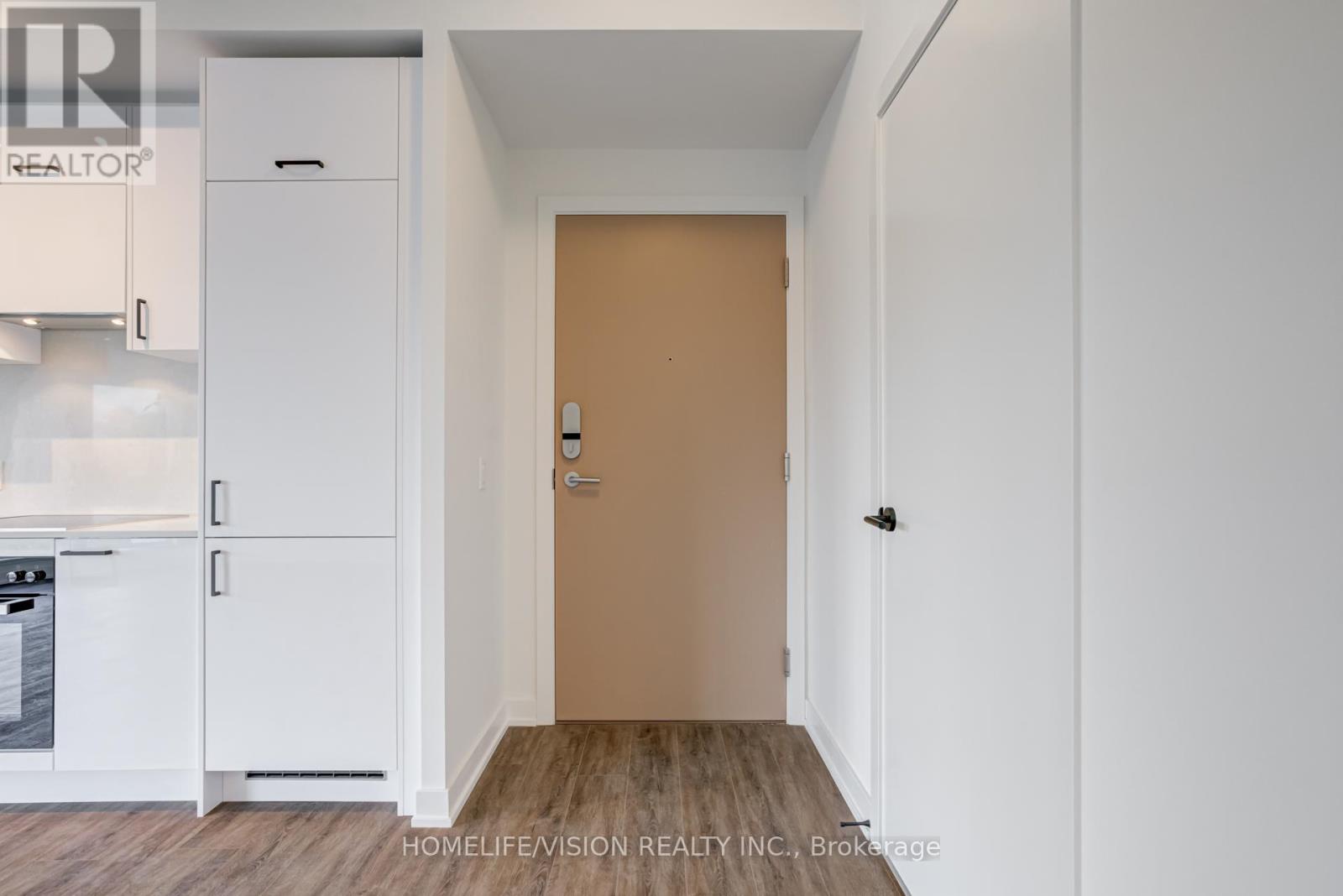 308 - 1 Kyle Lowry Drive N, Toronto, Ontario  M3C 1H7 - Photo 9 - C12463058