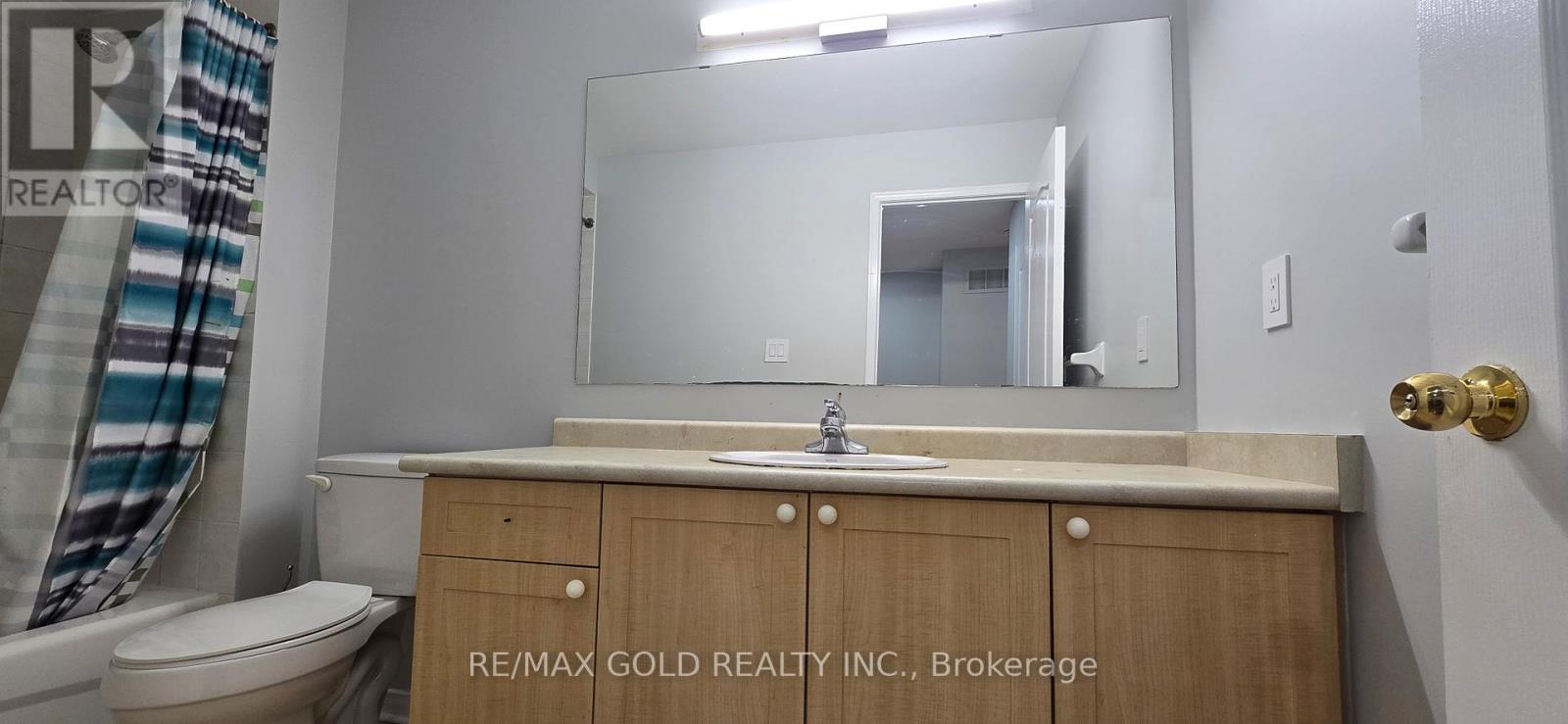 4 Fandor Way, Brampton, Ontario  L7A 2G6 - Photo 21 - W12483523