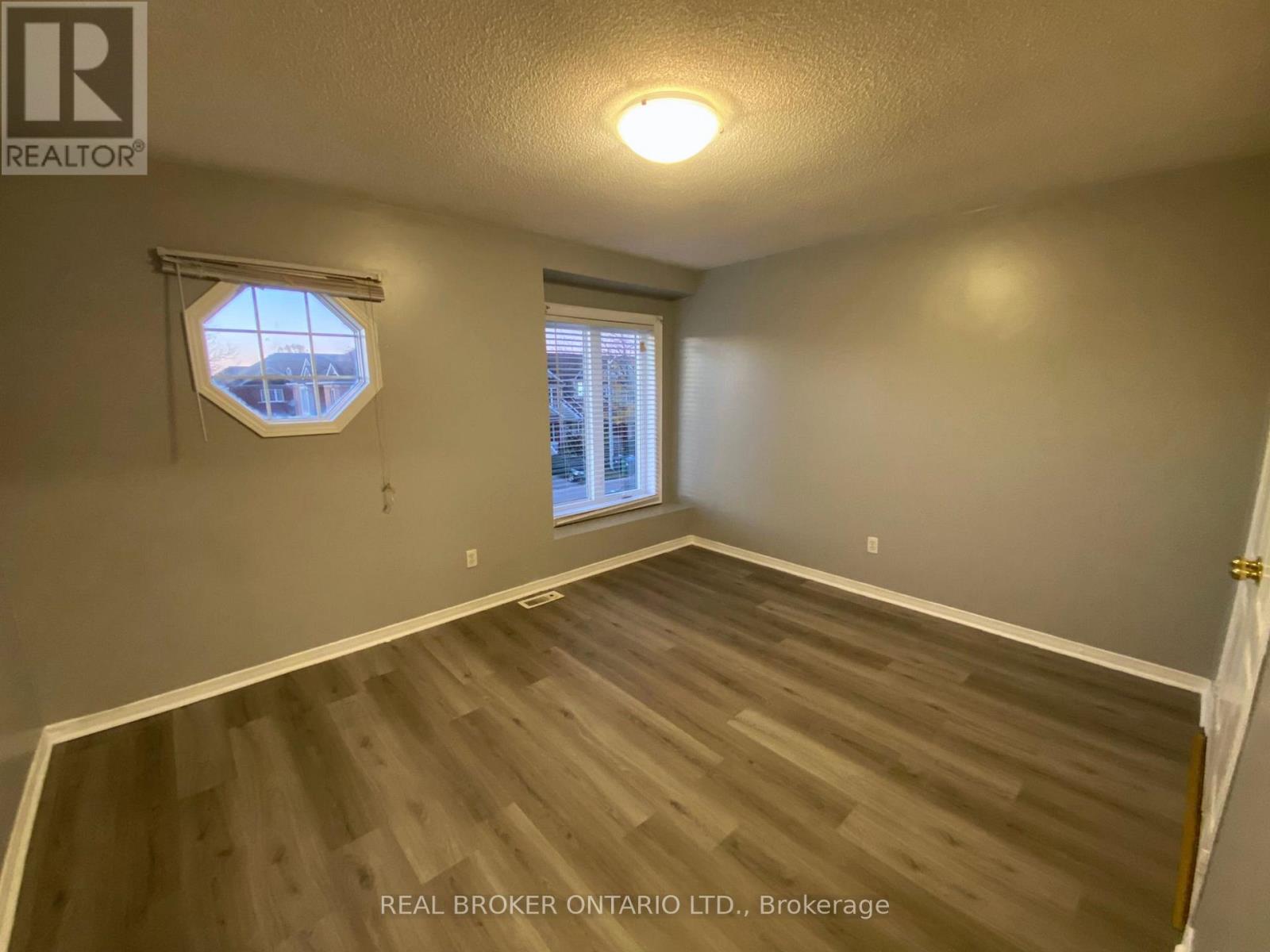 Main Unit - 80 Redfinch Way, Brampton, Ontario  L7A 2B1 - Photo 13 - W12487070