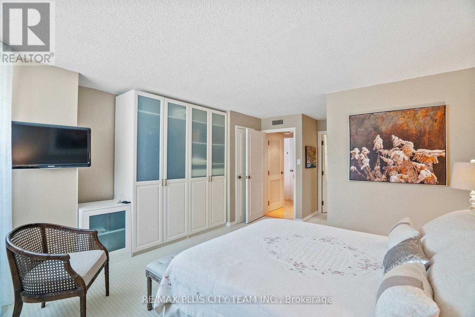 707 - 251 Queens Quay W, Toronto, Ontario  M5J 2R9 - Photo 15 - C12497870