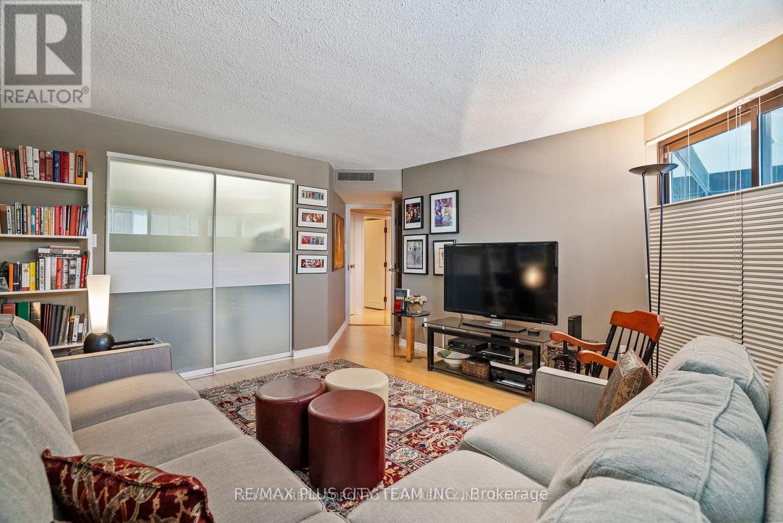 707 - 251 Queens Quay W, Toronto, Ontario  M5J 2R9 - Photo 6 - C12497870