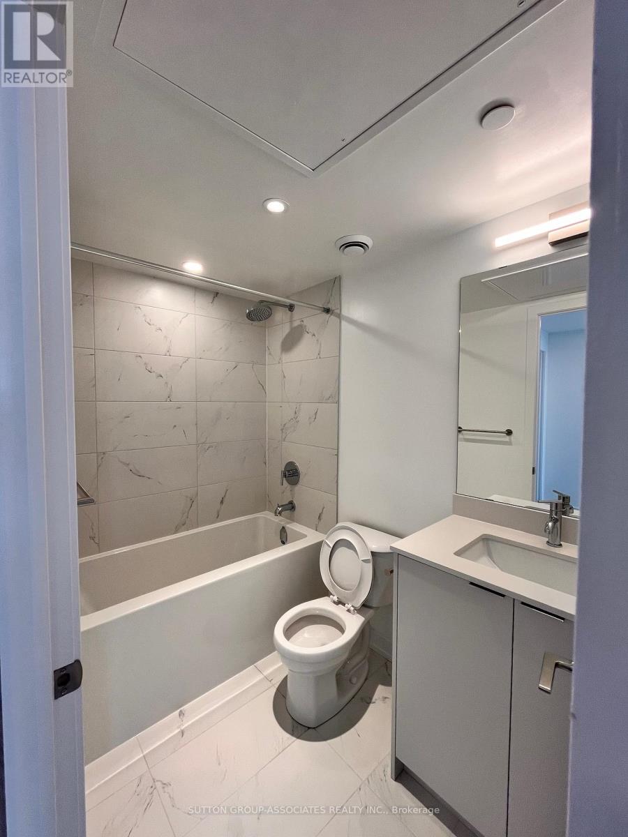 512 - 6 Chartwell Road, Toronto, Ontario  M8Z 0H2 - Photo 7 - W12505280