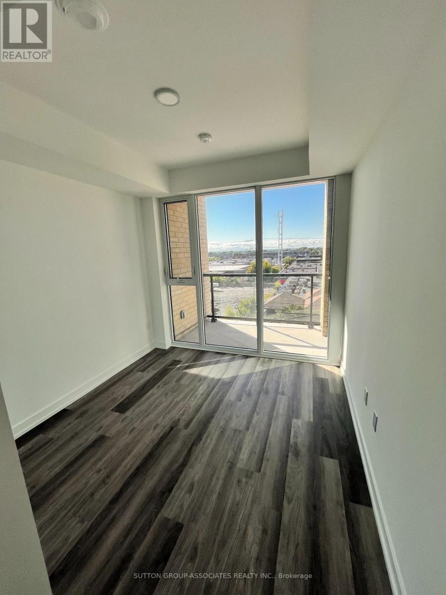 512 - 6 Chartwell Road, Toronto, Ontario  M8Z 0H2 - Photo 8 - W12505280