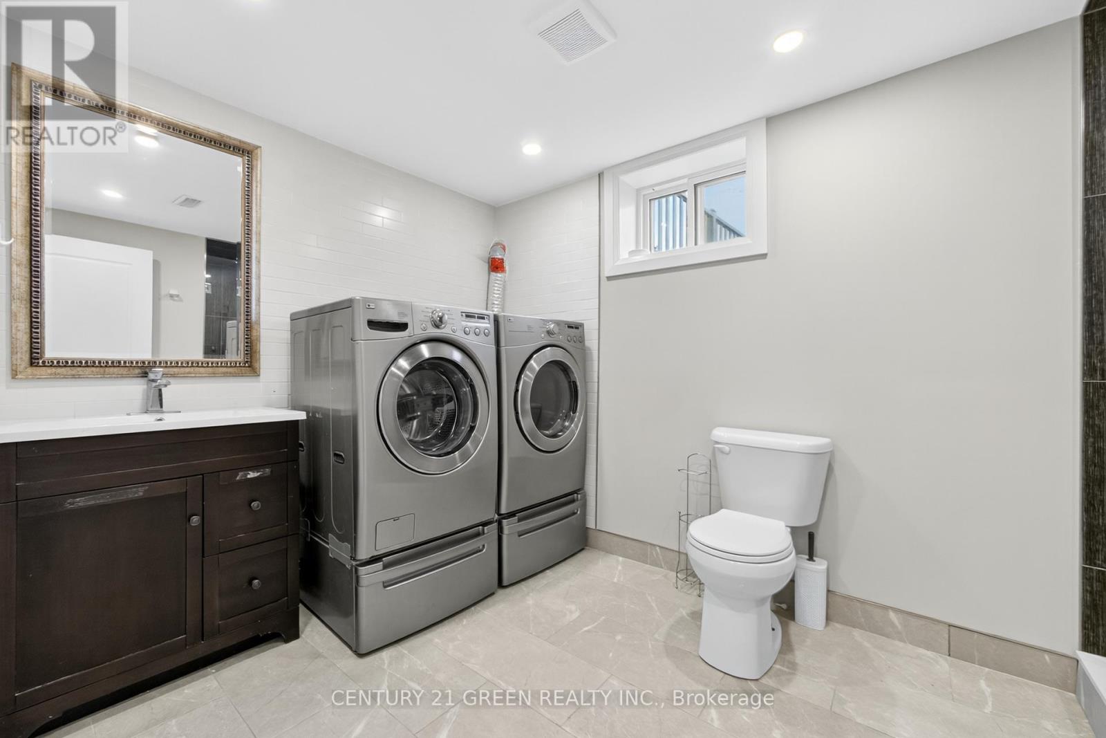 4512 Tremaine Road, Milton, Ontario  L9T 2Y1 - Photo 34 - W12505322