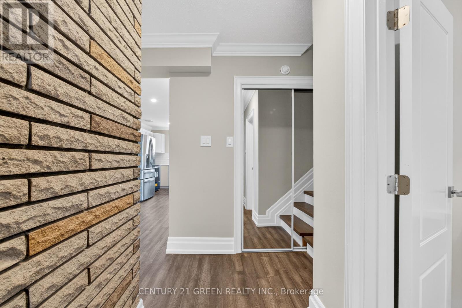 4512 Tremaine Road, Milton, Ontario  L9T 2Y1 - Photo 6 - W12505322