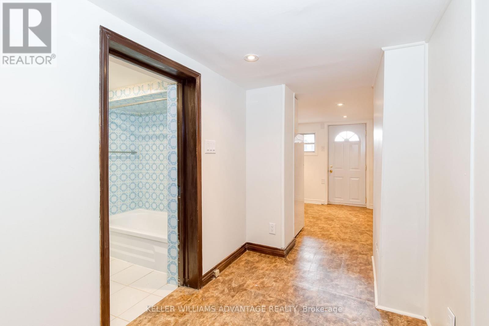 1837 Davenport Road, Toronto, Ontario  M6N 1B8 - Photo 14 - W12505336