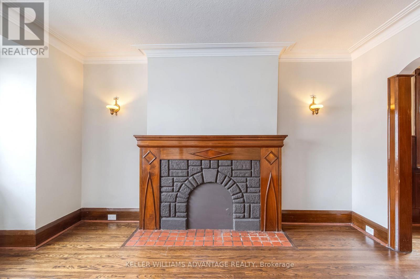 1837 Davenport Road, Toronto, Ontario  M6N 1B8 - Photo 4 - W12505336