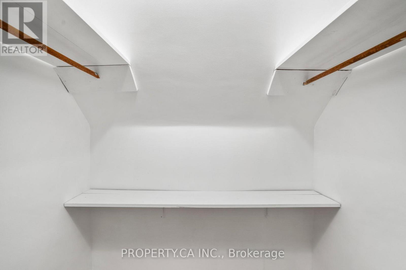 3 Ambleside Avenue, Toronto, Ontario  M8Z 2H5 - Photo 28 - W12505352