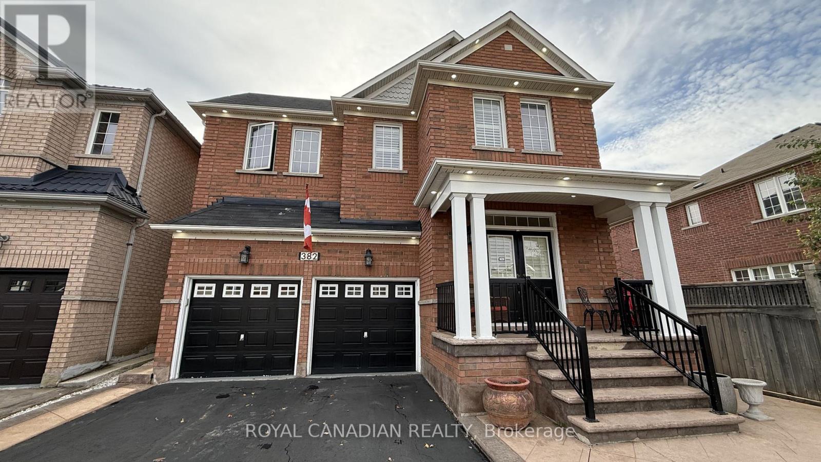 382 SUNNY MEADOW BOULEVARD, Brampton, Ontario