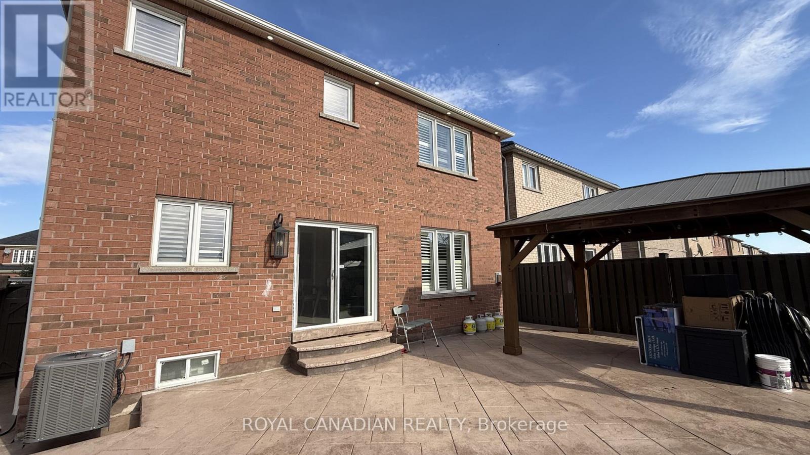 382 Sunny Meadow Boulevard, Brampton, Ontario  L6R 0N9 - Photo 44 - W12505394