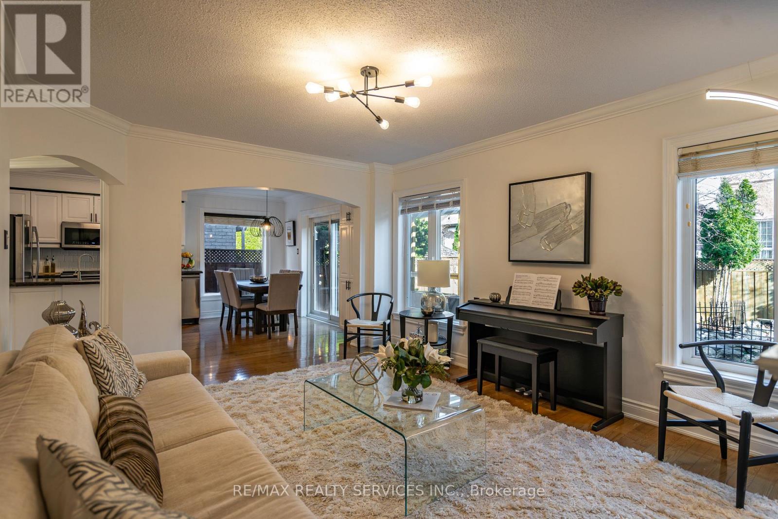 3748 Pearlstone Drive, Mississauga, Ontario  L5M 7H1 - Photo 14 - W12505416