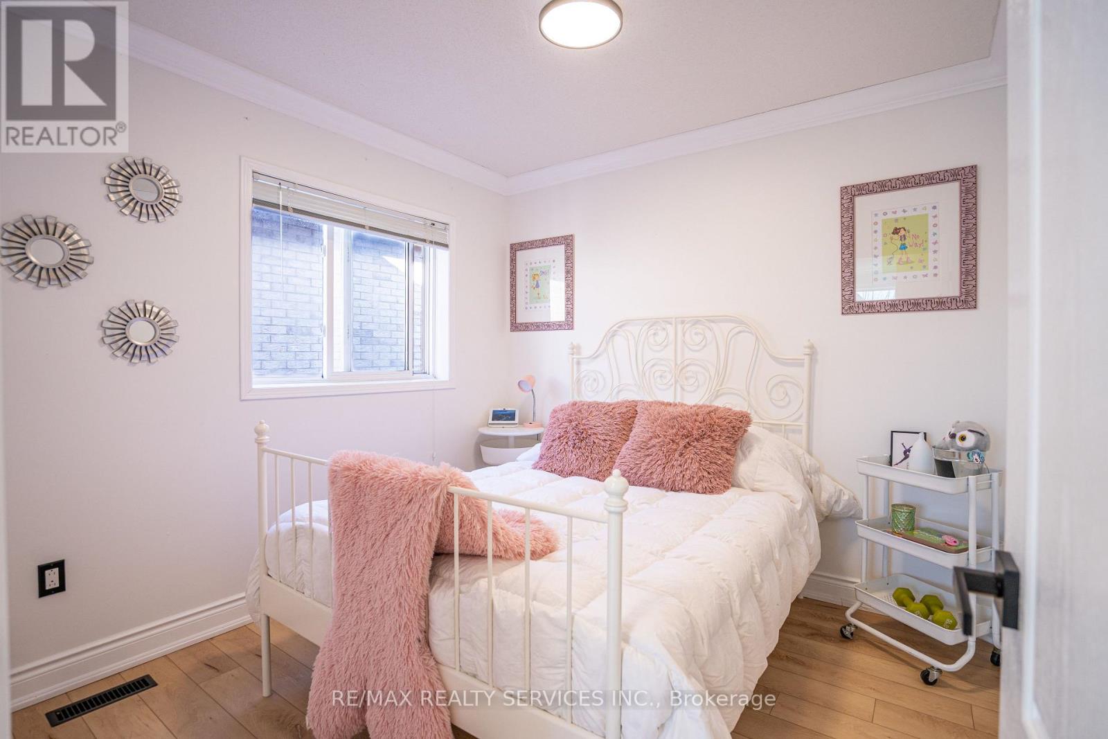 3748 Pearlstone Drive, Mississauga, Ontario  L5M 7H1 - Photo 19 - W12505416