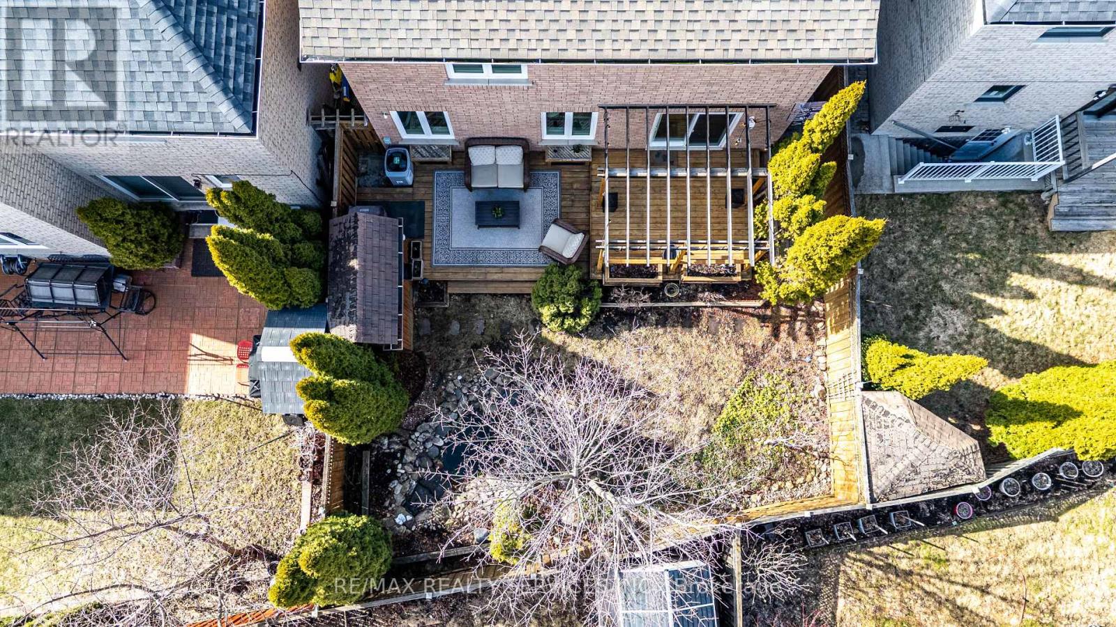 3748 Pearlstone Drive, Mississauga, Ontario  L5M 7H1 - Photo 4 - W12505416