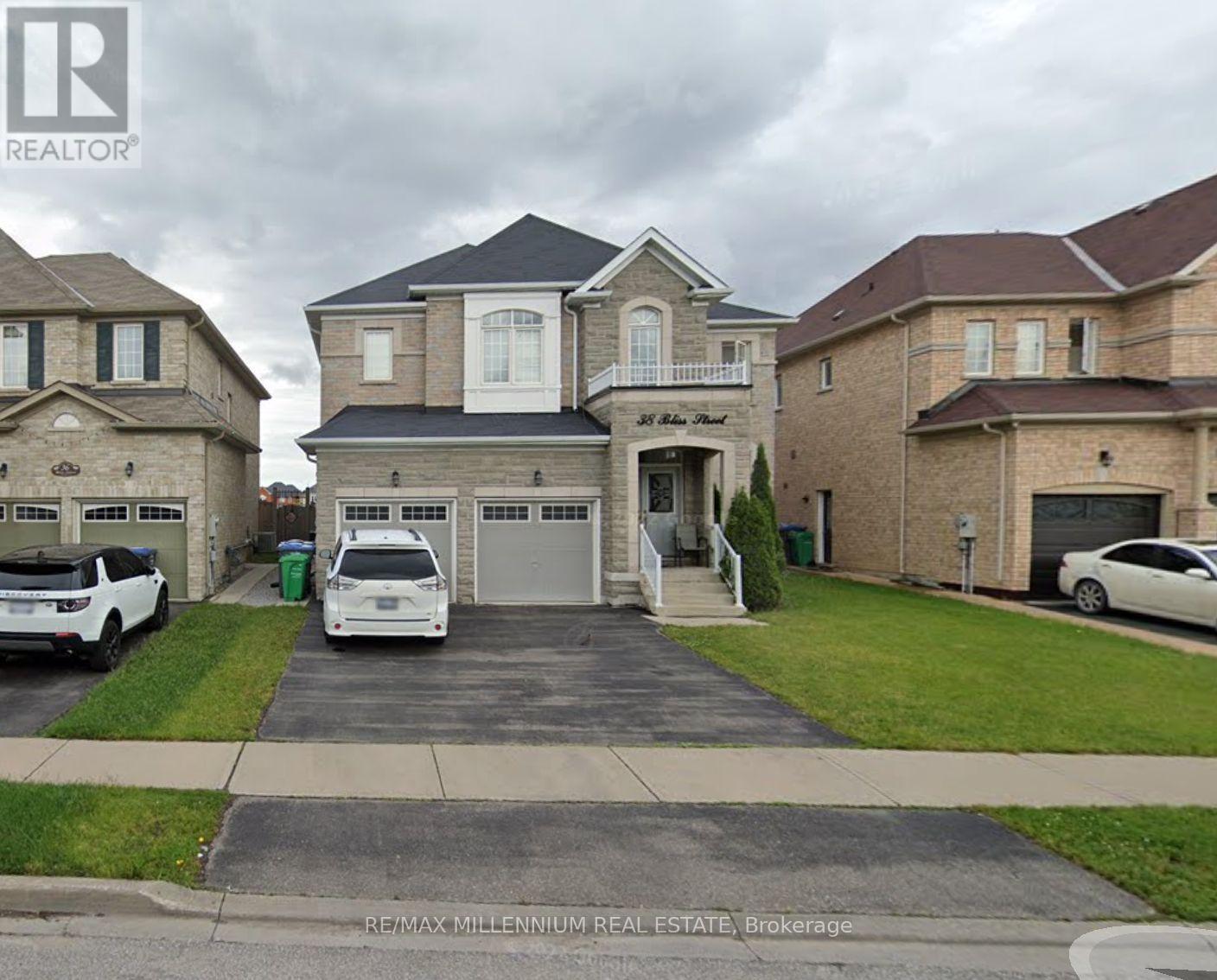 38 BLISS STREET, Brampton, Ontario