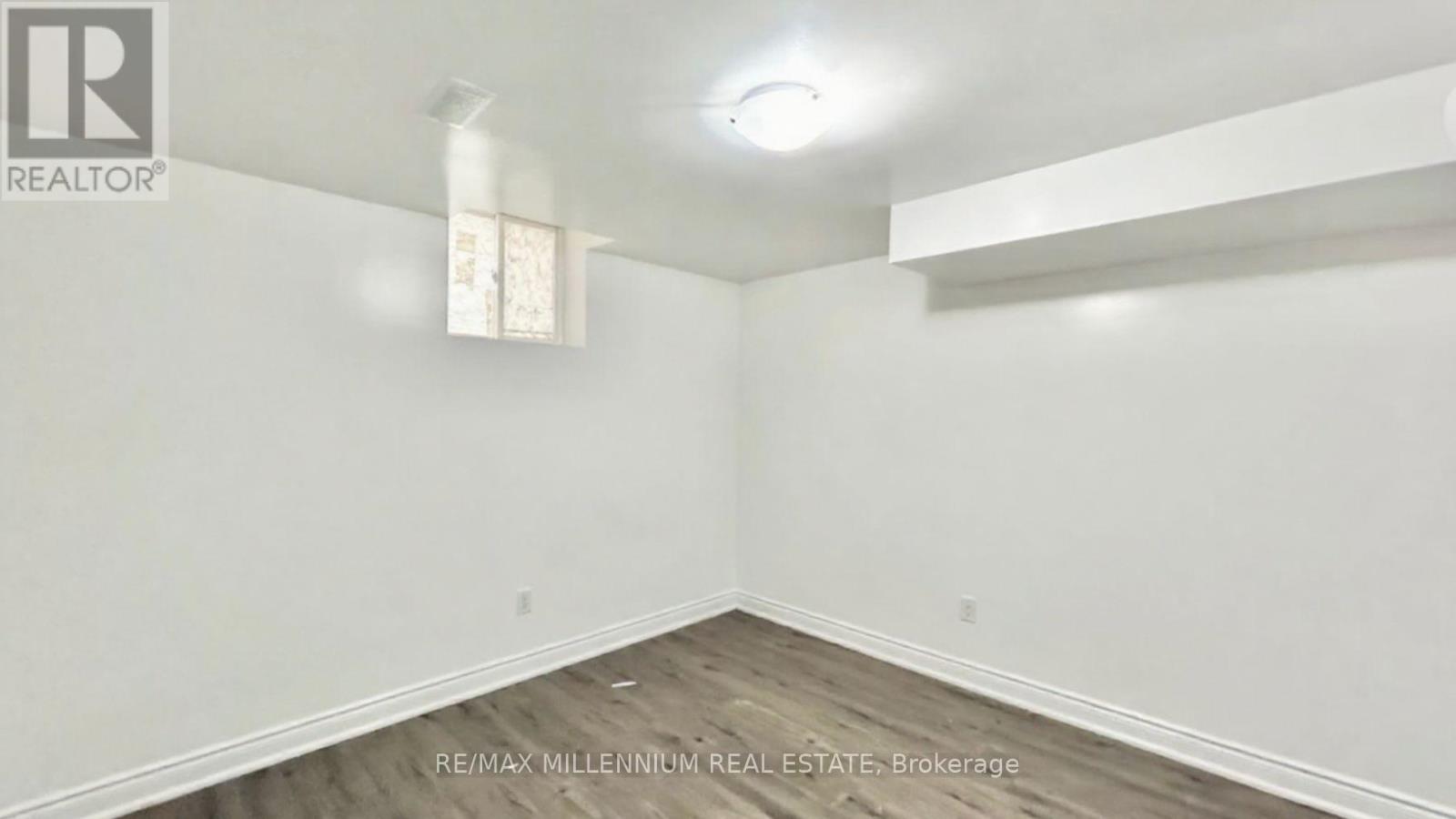 38 Bliss Street, Brampton, Ontario  L6P 3G4 - Photo 4 - W12505426