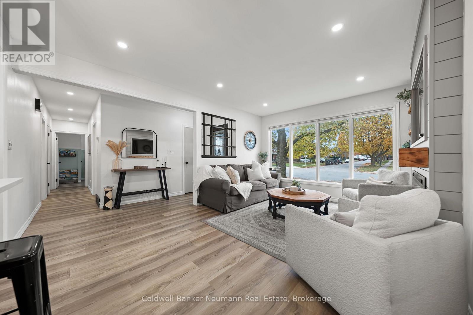 216 Metcalfe Street, Guelph, Ontario  N1E 4Y5 - Photo 10 - X12505472