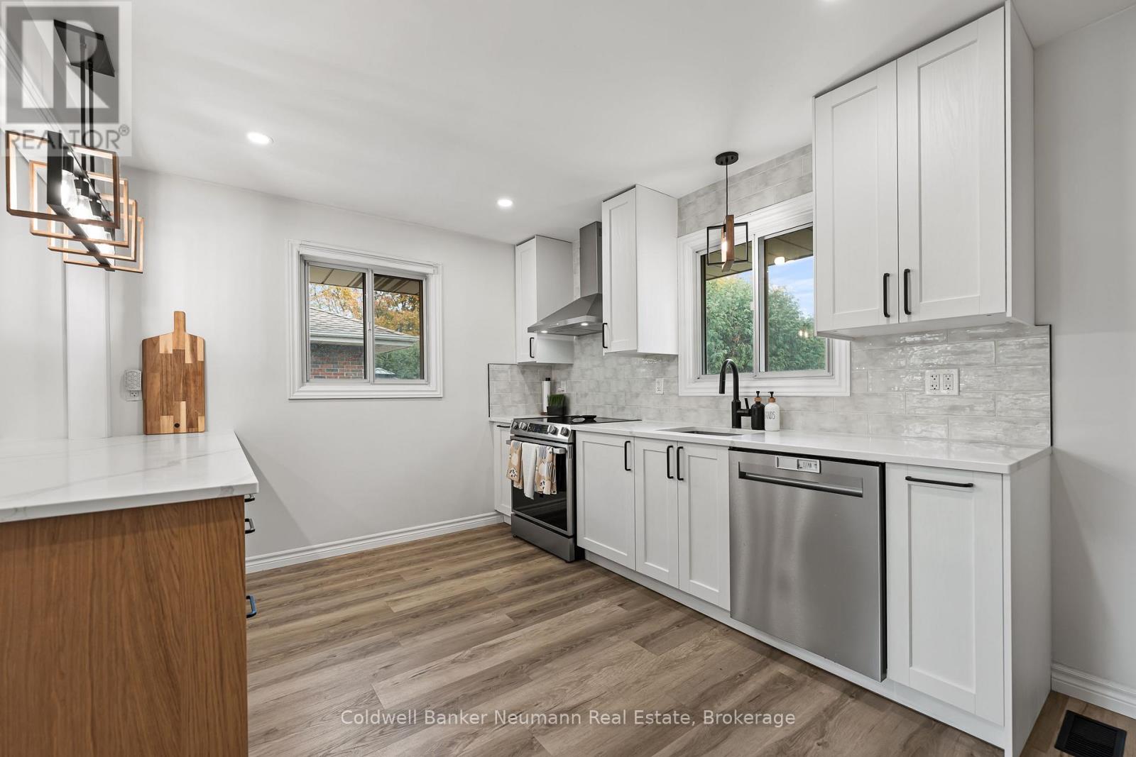 216 Metcalfe Street, Guelph, Ontario  N1E 4Y5 - Photo 14 - X12505472