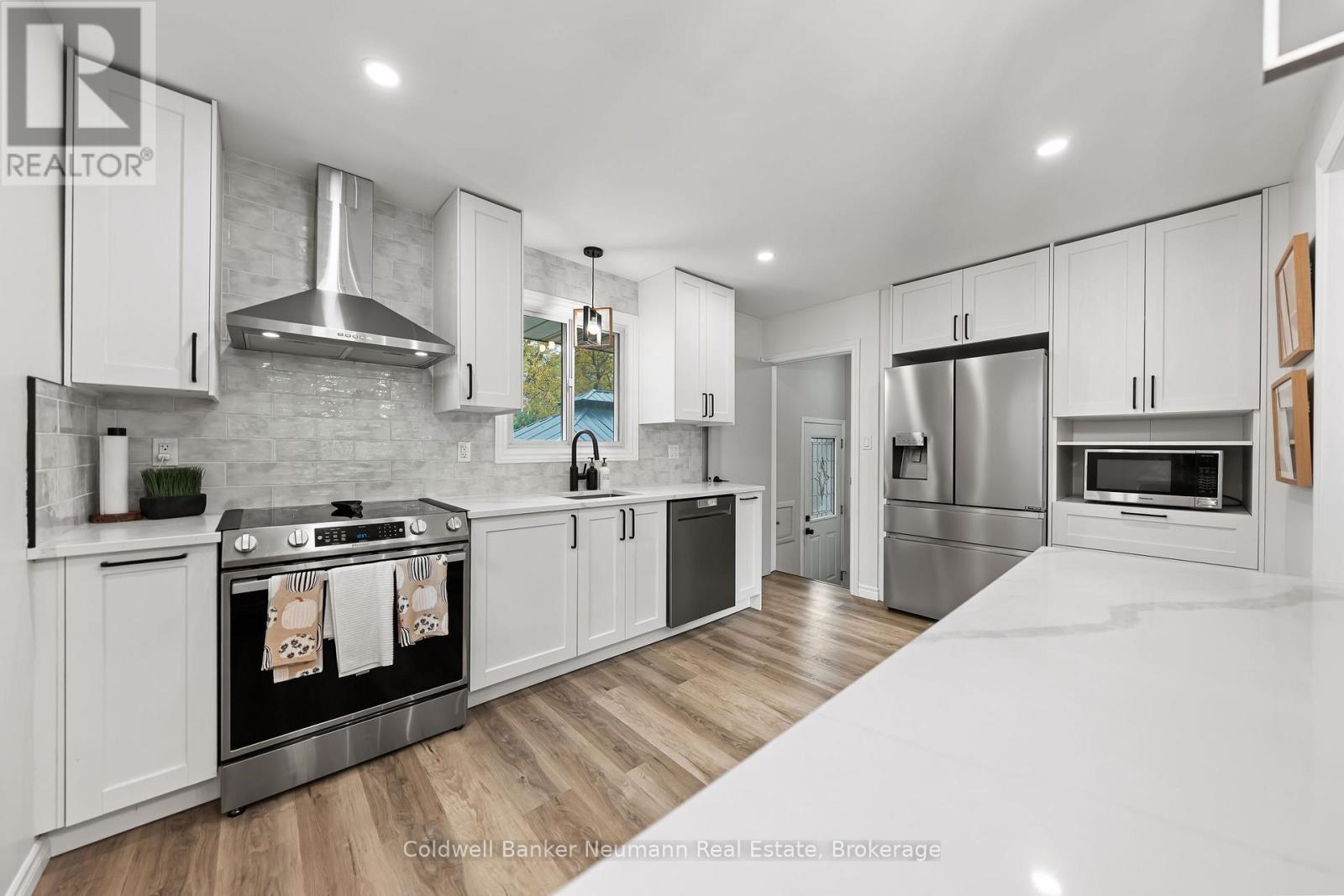 216 Metcalfe Street, Guelph, Ontario  N1E 4Y5 - Photo 17 - X12505472