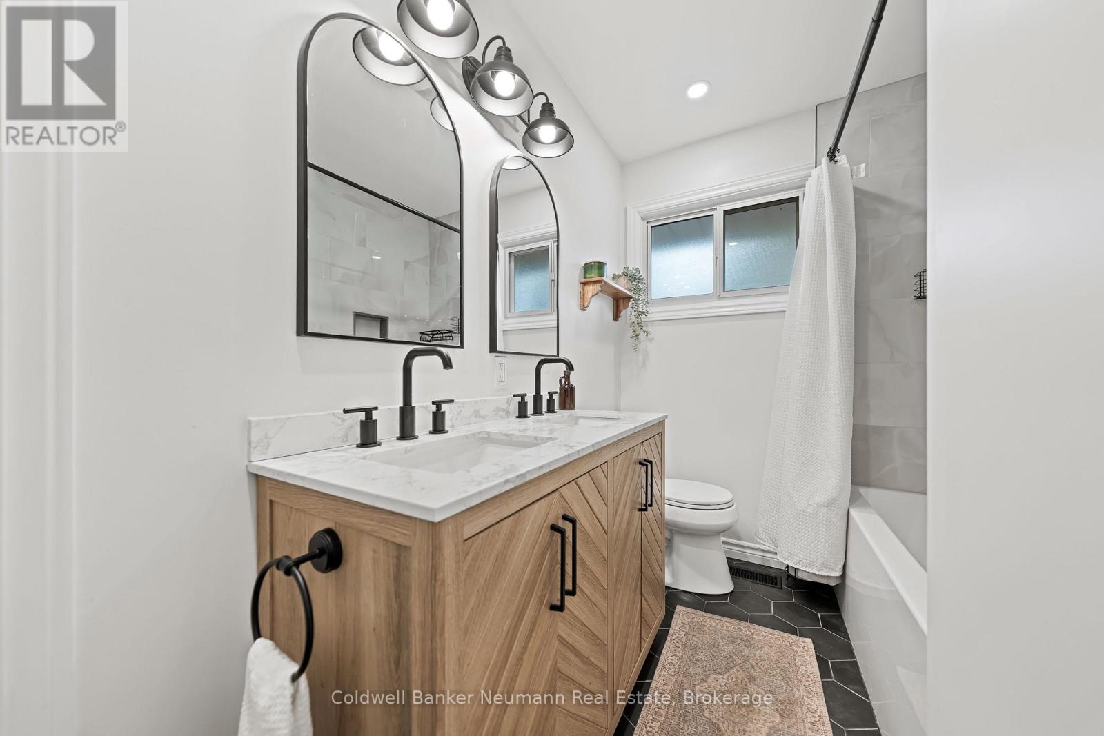 216 Metcalfe Street, Guelph, Ontario  N1E 4Y5 - Photo 26 - X12505472