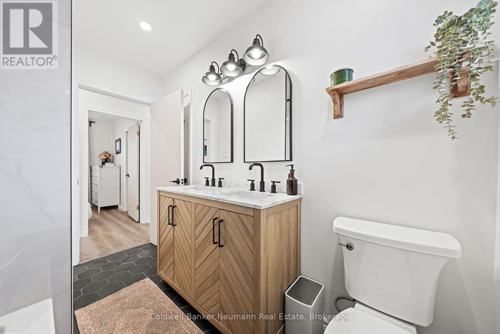 216 Metcalfe Street, Guelph, Ontario  N1E 4Y5 - Photo 28 - X12505472