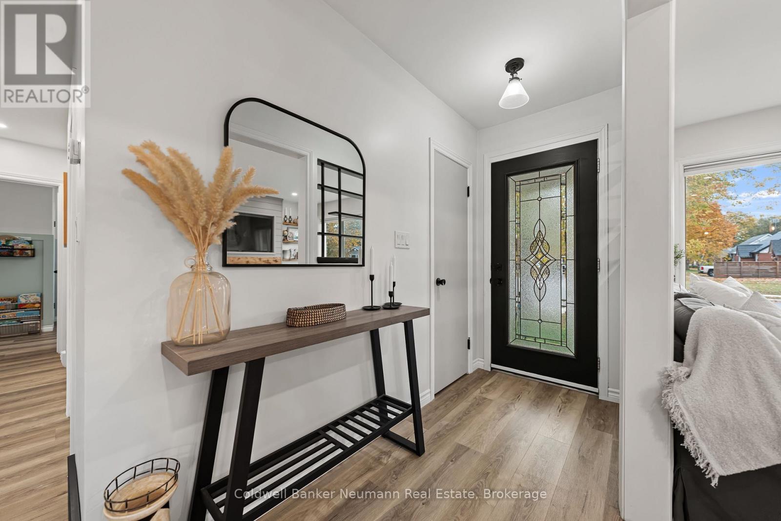 216 Metcalfe Street, Guelph, Ontario  N1E 4Y5 - Photo 5 - X12505472