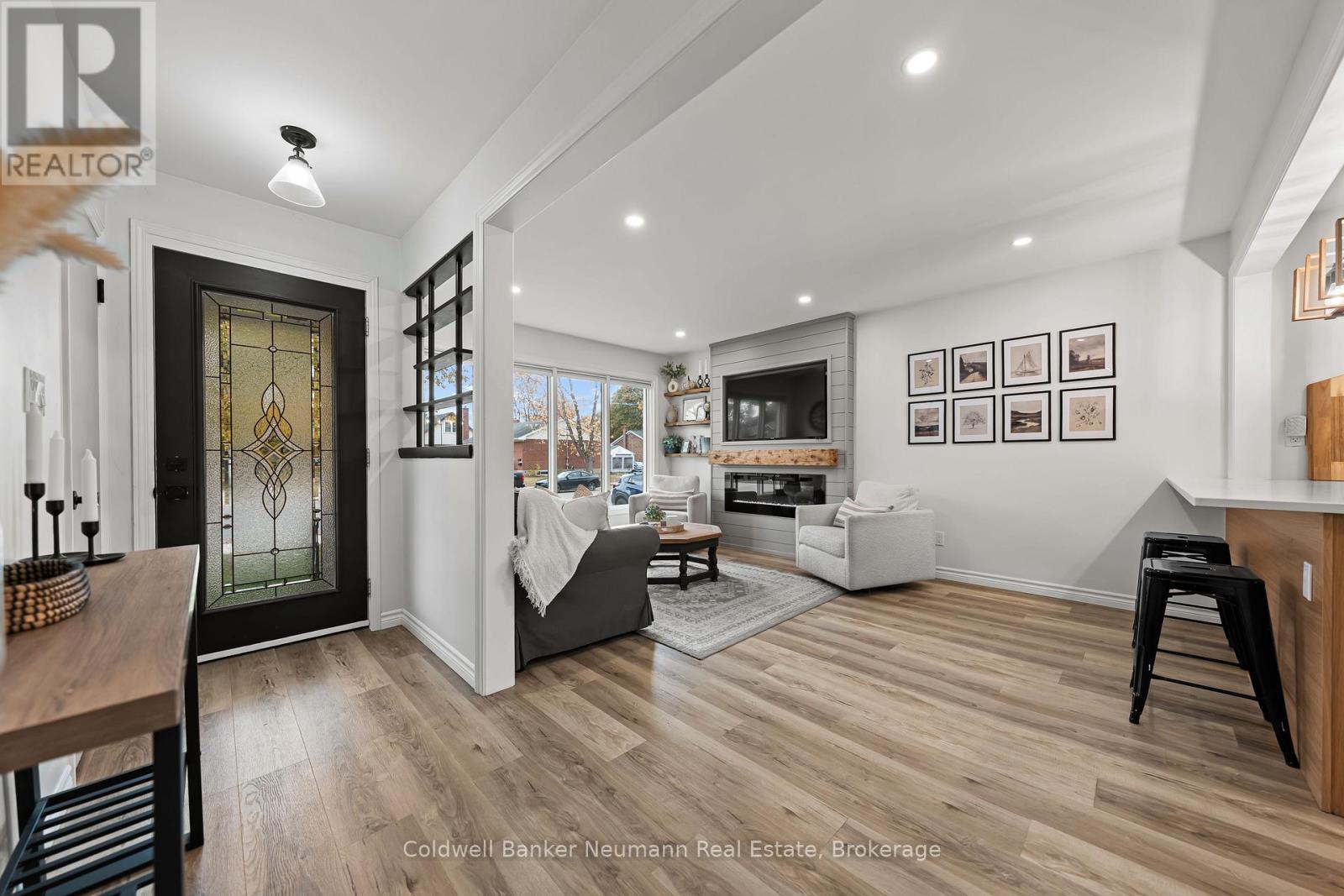 216 Metcalfe Street, Guelph, Ontario  N1E 4Y5 - Photo 7 - X12505472