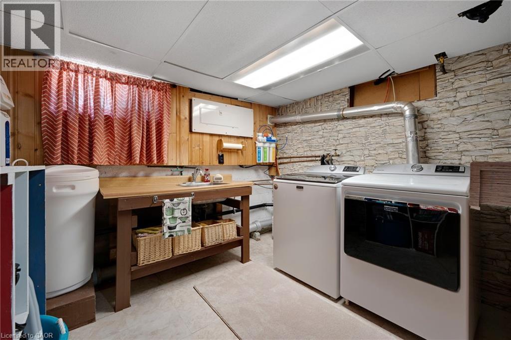 30 Centre Street, Cambridge, Ontario  N1R 4E5 - Photo 17 - 40773500