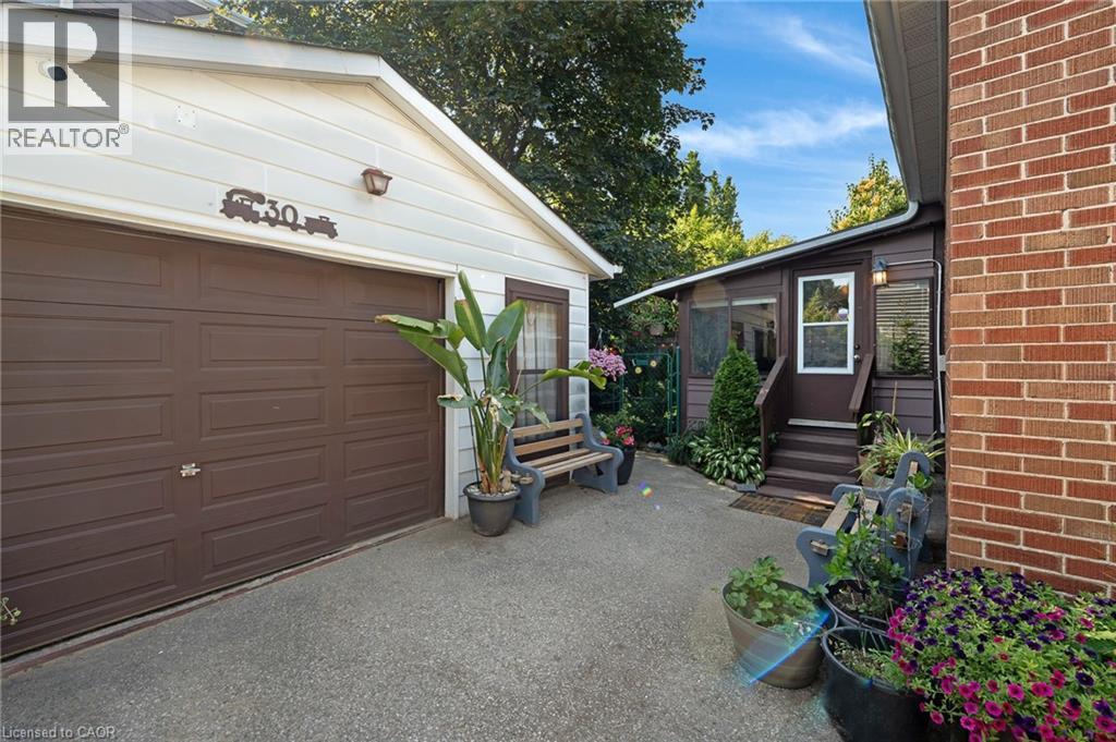 30 Centre Street, Cambridge, Ontario  N1R 4E5 - Photo 29 - 40773500