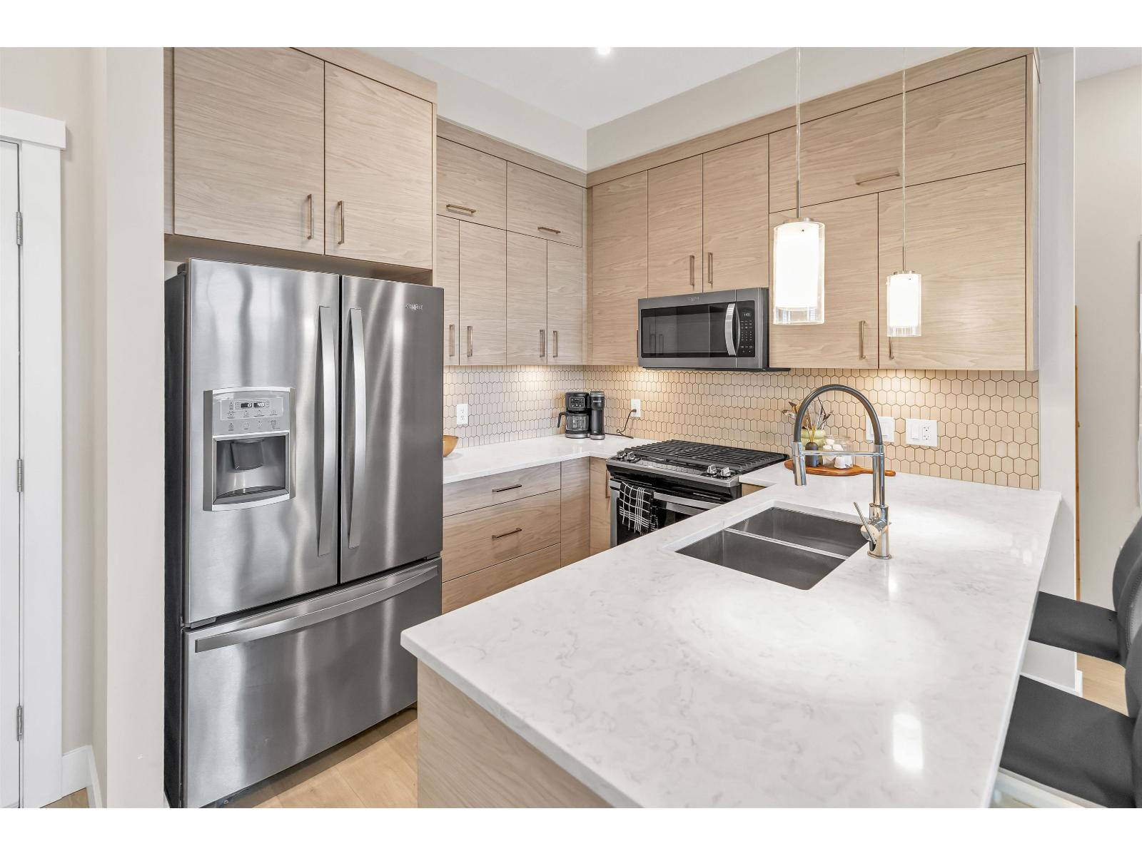 408 2120 Gladwin Road Road, Abbotsford, British Columbia  V2S 0L7 - Photo 5 - R3059402