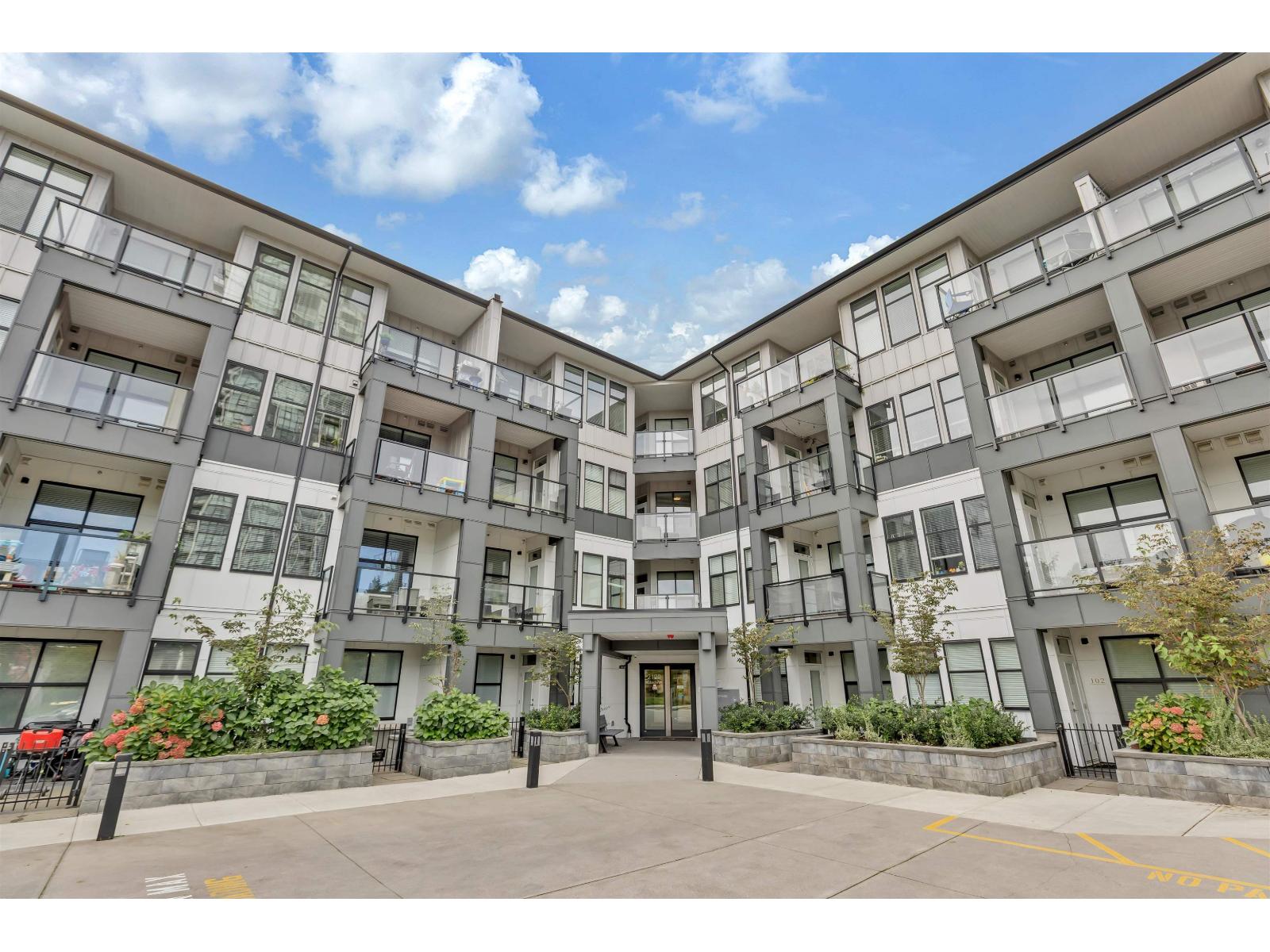 408 2120 Gladwin Road Road, Abbotsford, British Columbia  V2S 0L7 - Photo 2 - R3059402