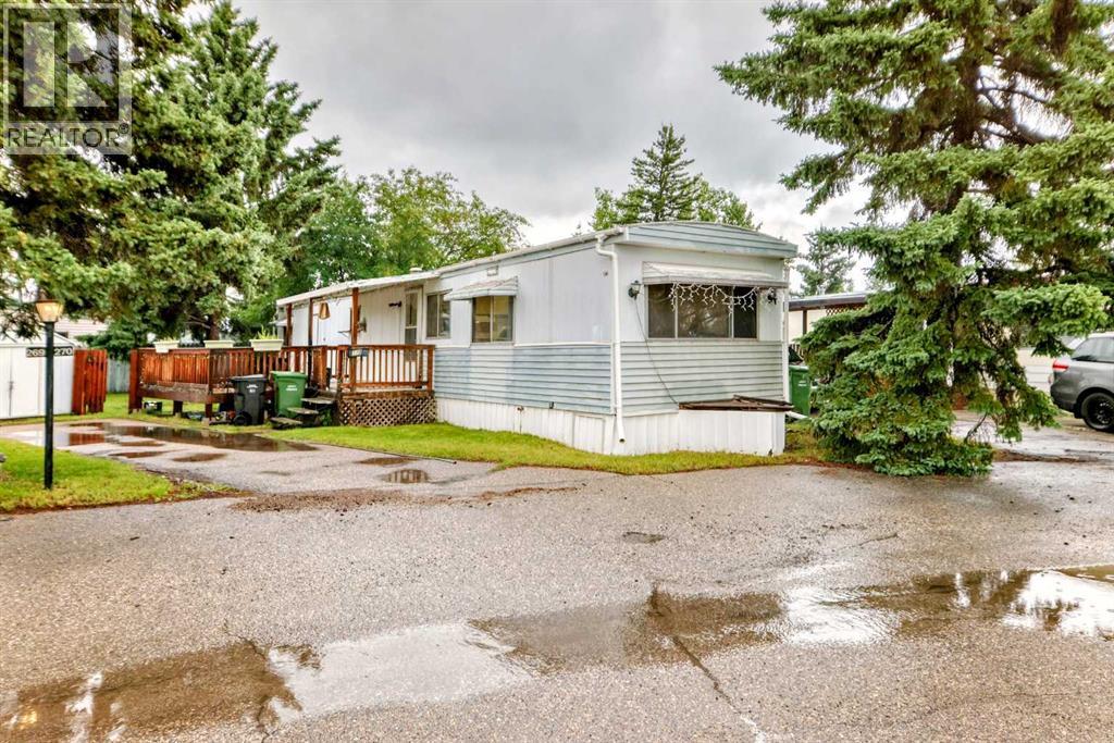 270, 3223 83 Street Nw, Calgary, Alberta  T3B 5N6 - Photo 2 - A2267122