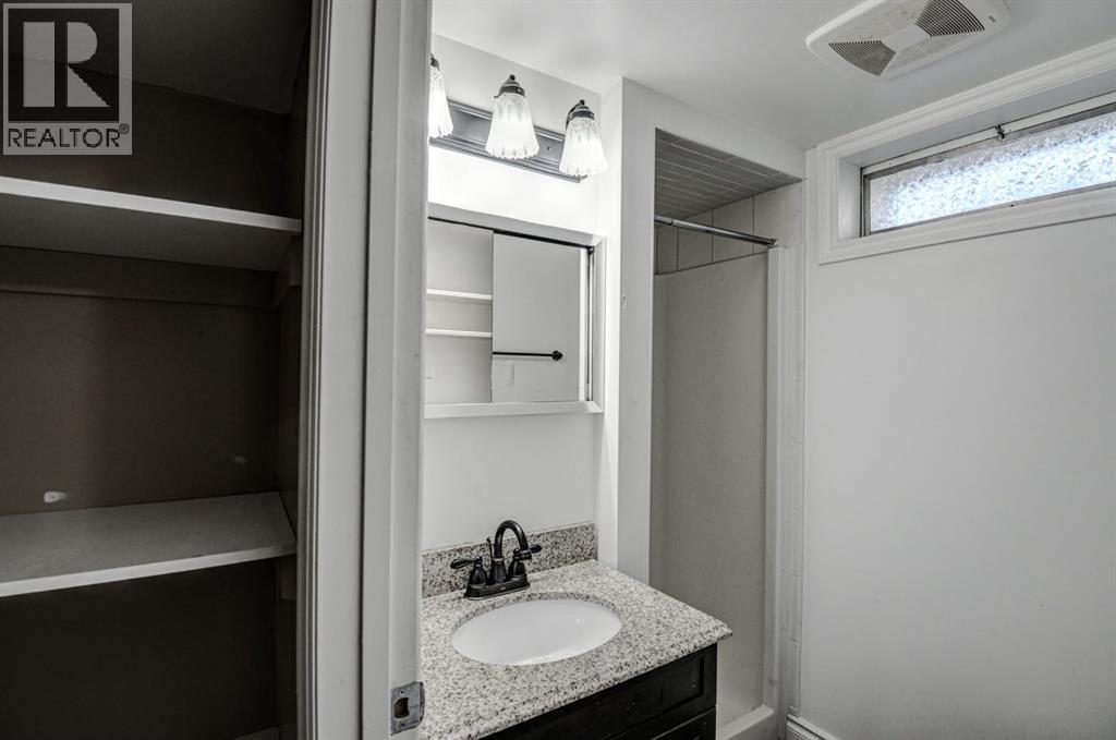 6011 Centre Street Nw, Calgary, Alberta  T2K 0V1 - Photo 27 - A2267837