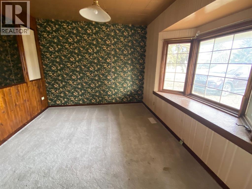 663 11 Avenue, Carstairs, Alberta  T0M 0N0 - Photo 12 - A2268222