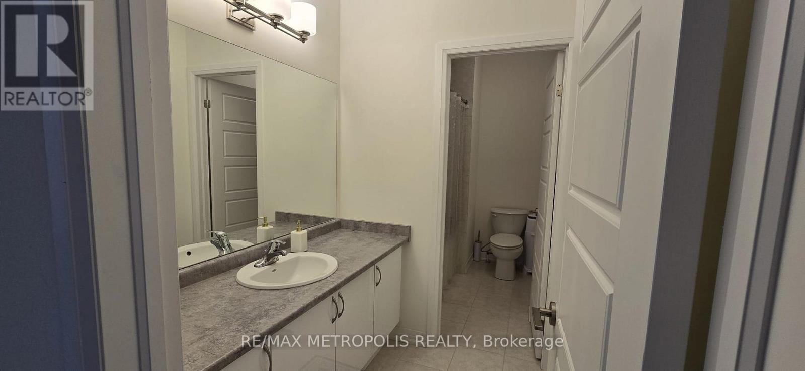 108 Hitchman Street, Brant, Ontario  N3L 0M2 - Photo 25 - X12505272