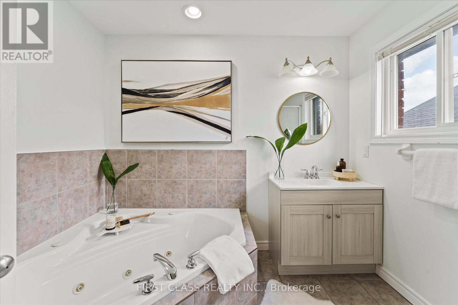 2570 Skinner Street, Lasalle, Ontario  N9H 2R6 - Photo 20 - X12505392