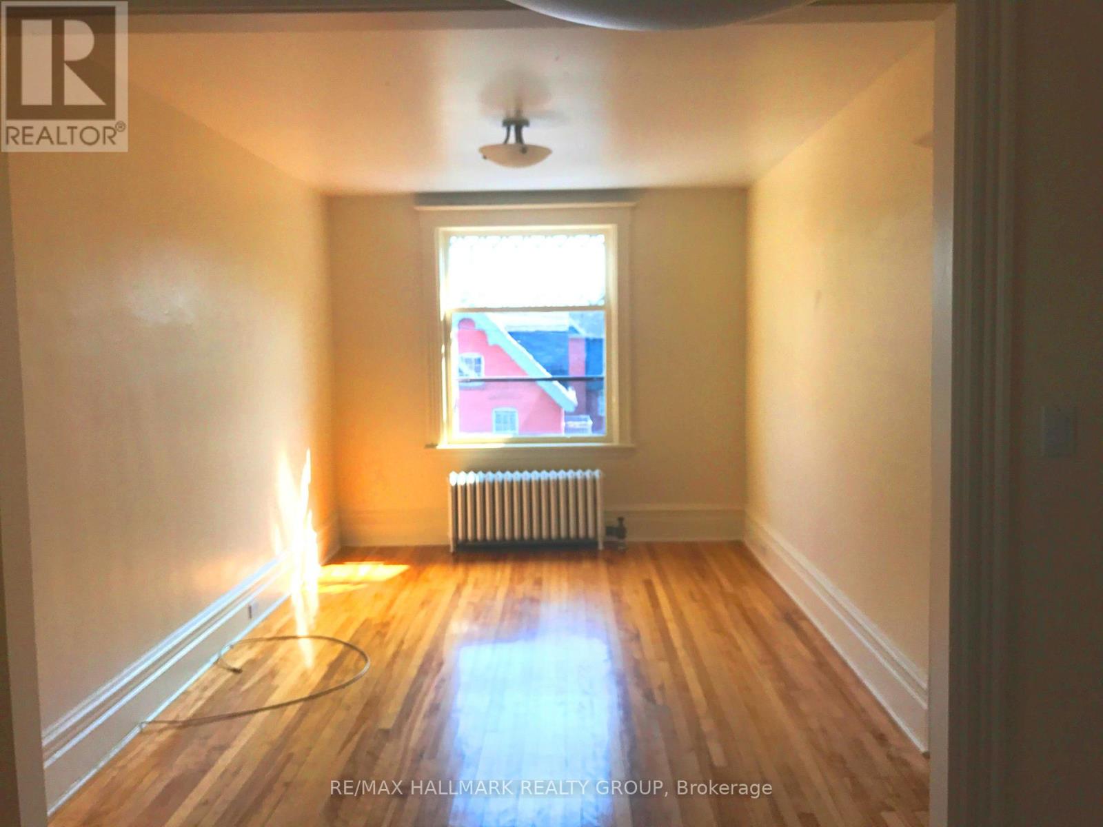 6 - 421 Lisgar Street, Ottawa, Ontario  K1R 5G9 - Photo 4 - X12505462