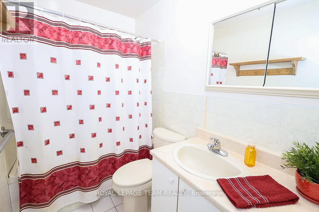 476 Bousquet Avenue, Cornwall, Ontario  K6H 3A4 - Photo 31 - X12505466