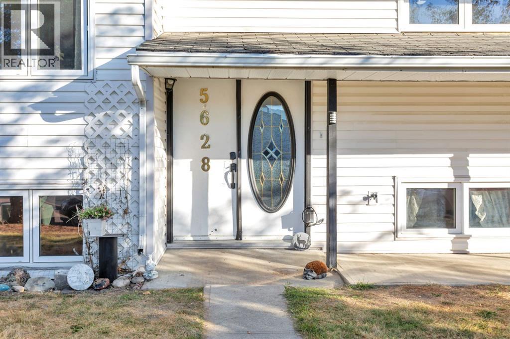 5628 55 Avenue, Rocky Mountain House, Alberta  T0M 1T4 - Photo 4 - A2262714