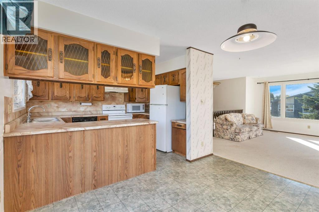 5628 55 Avenue, Rocky Mountain House, Alberta  T0M 1T4 - Photo 15 - A2262714