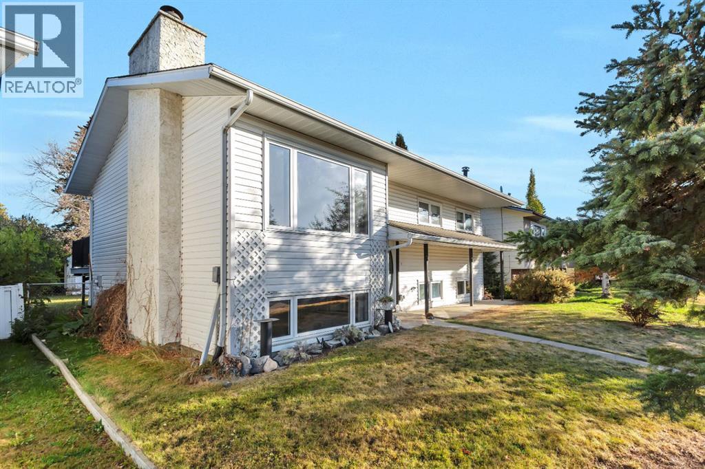 5628 55 Avenue, Rocky Mountain House, Alberta  T0M 1T4 - Photo 2 - A2262714