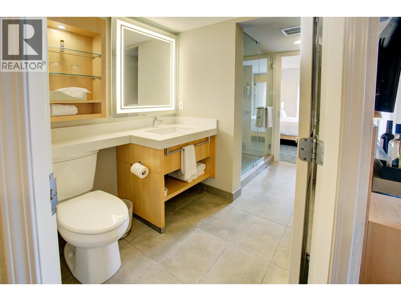 2424 4308 Main Street, Whistler, British Columbia  V8E 1A9 - Photo 2 - R3064236