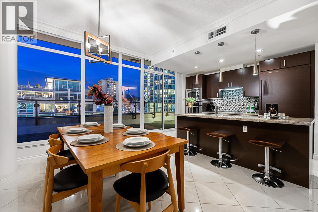 Ph3 162 Victory Ship Way, North Vancouver, British Columbia  V7L 0B4 - Photo 10 - R3064269