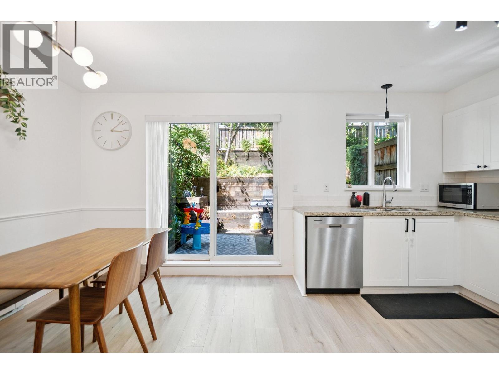 6689 Prenter Street, Burnaby, British Columbia  V5E 1B1 - Photo 10 - R3064286