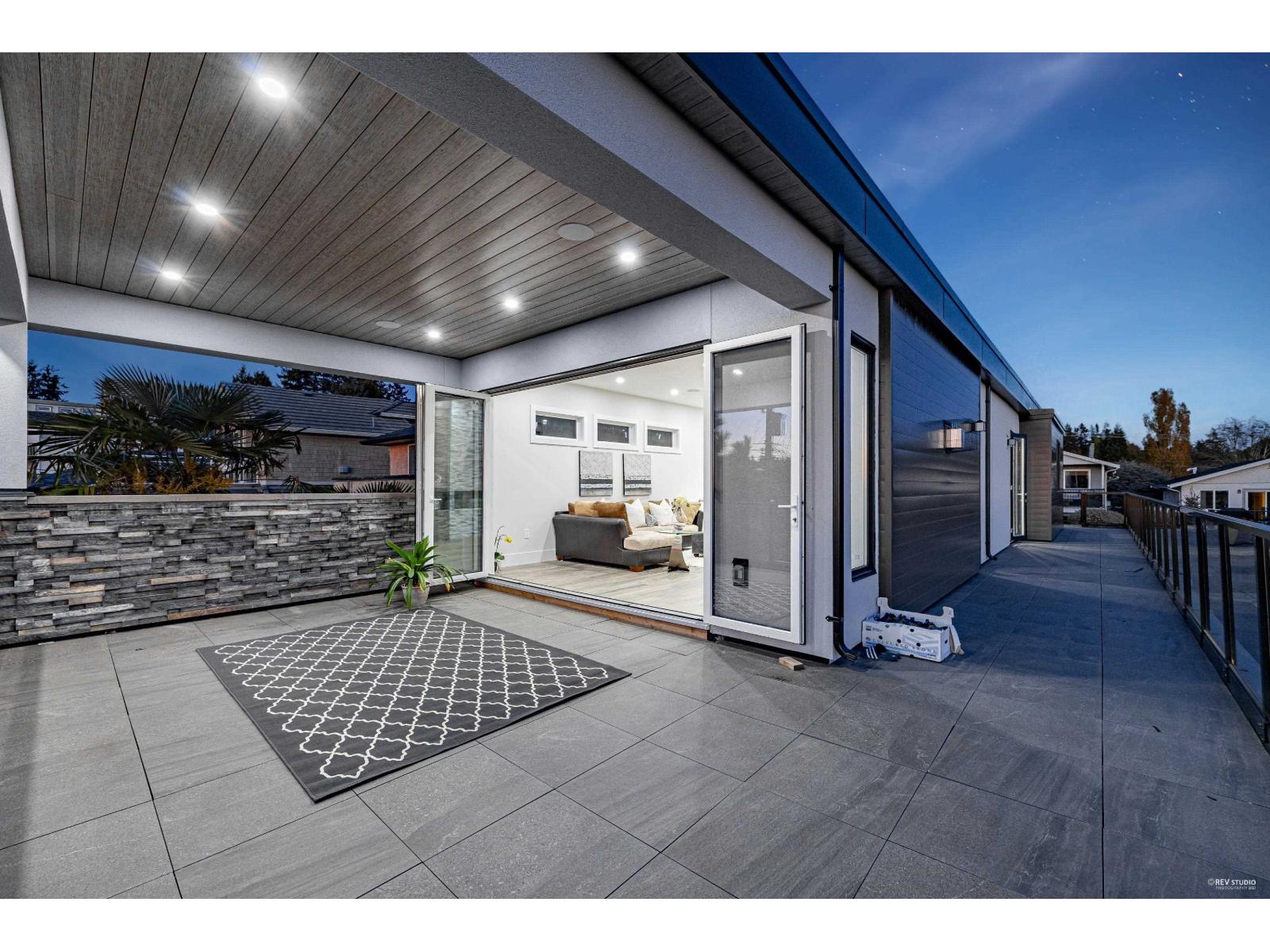 838 Stevens Street, White Rock, British Columbia  V4B 4X2 - Photo 5 - R3062222