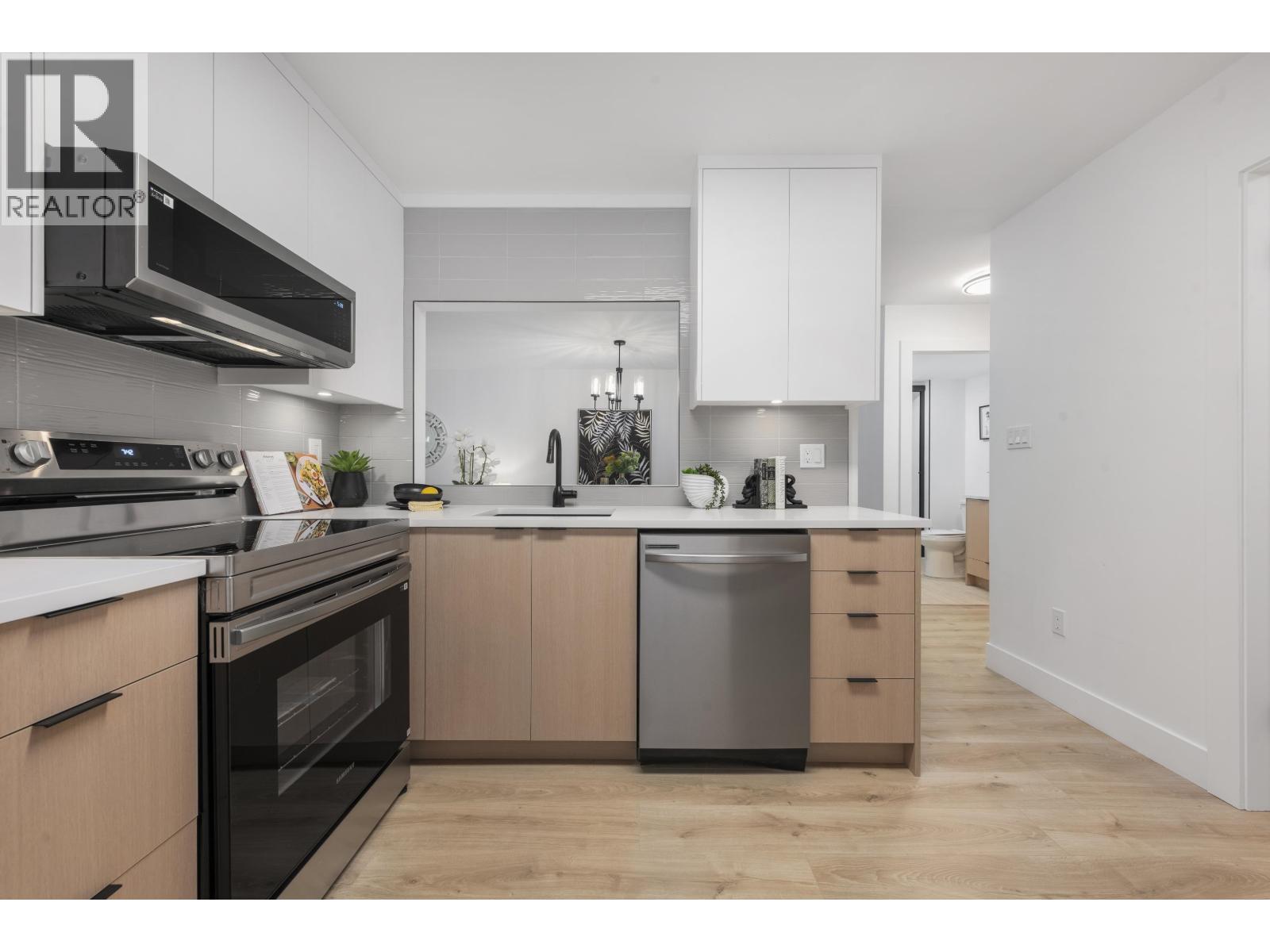 111 5350 Victory Street, Burnaby, British Columbia  V5J 1T1 - Photo 12 - R3064228