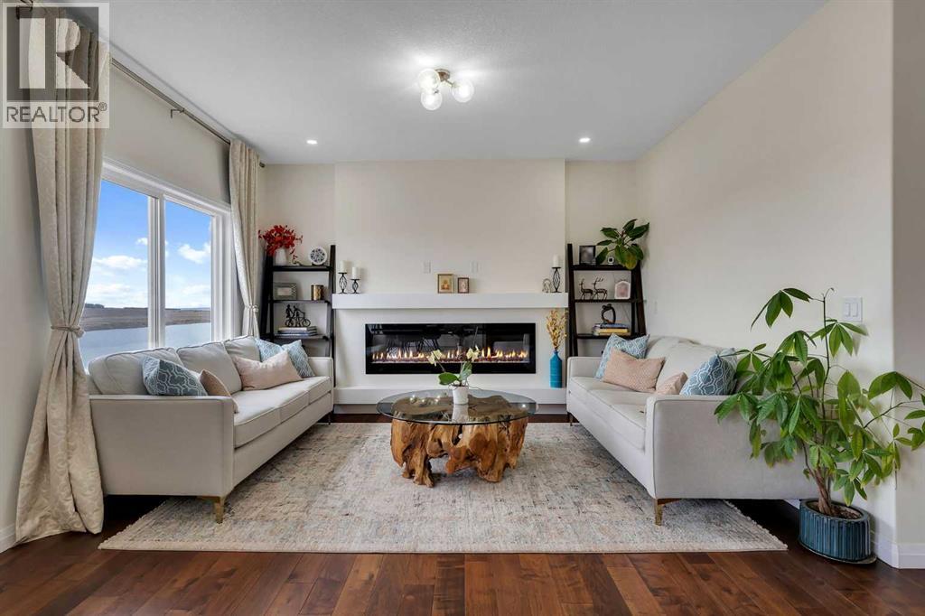 838 Edgefield Street, Strathmore, Alberta  T0J 1Y0 - Photo 7 - A2266455