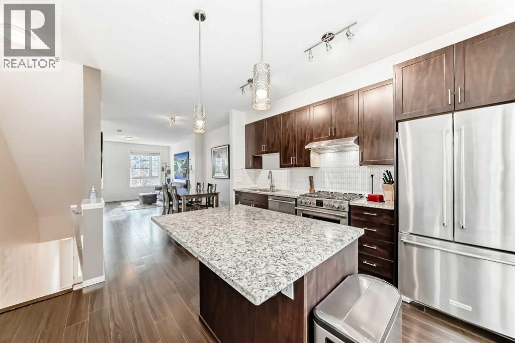 227 Copperpond Common Se, Calgary, Alberta  T2Z 1G5 - Photo 12 - A2266462