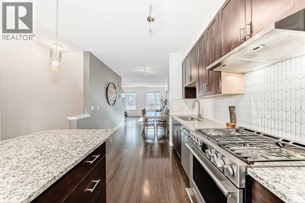 227 Copperpond Common Se, Calgary, Alberta  T2Z 1G5 - Photo 11 - A2266462