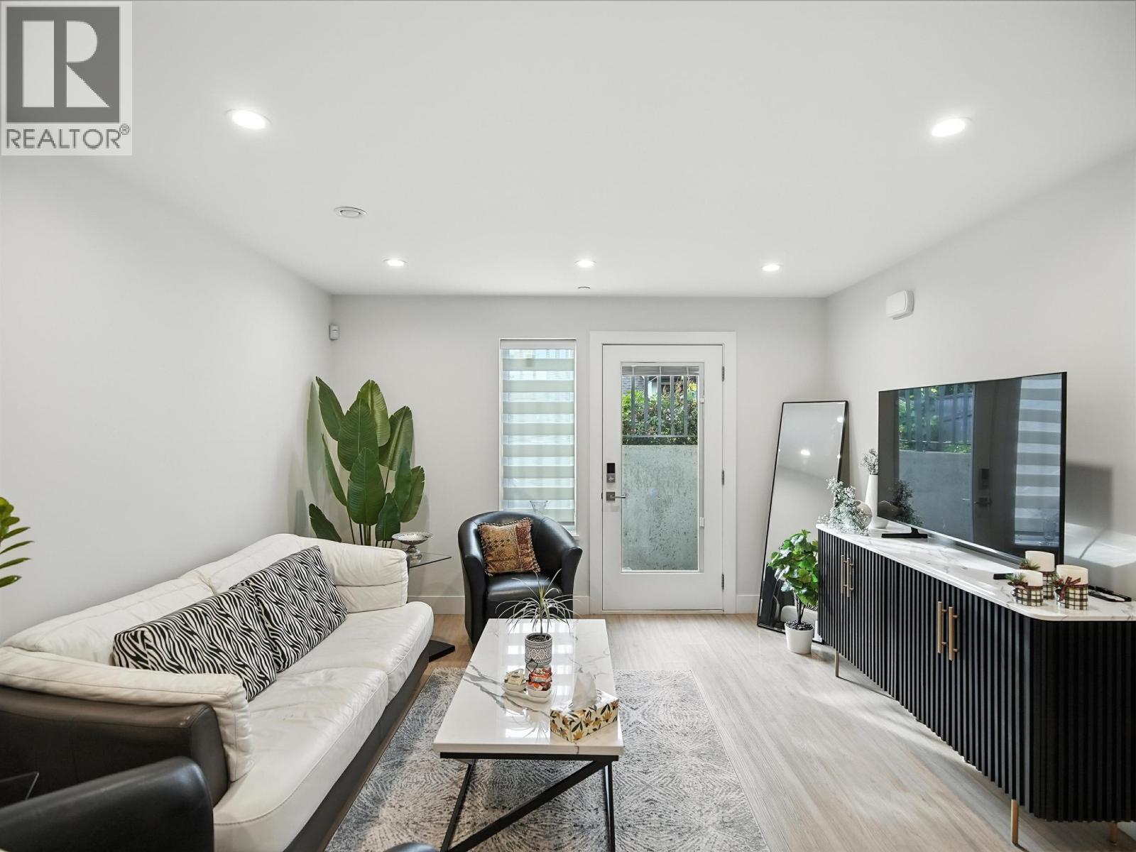 3279 Vimy Crescent, Vancouver, British Columbia V5M 4B5 - Photo 27 - R3064263